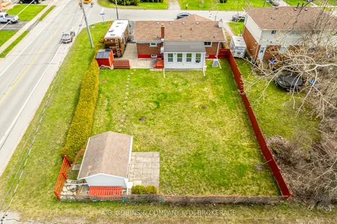 70 Radford Avenue, Fort Erie, ON L2A 5H8