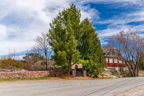 945 Riverside Drive, Parry Sound Remote Area, ON P0G 1A0