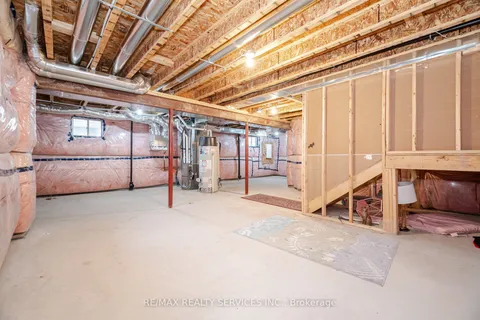 292 Forks Road, Welland, ON L3B 0M3