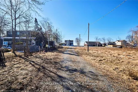 2951 North Shore Drive, Haldimand, ON N0A 1K0