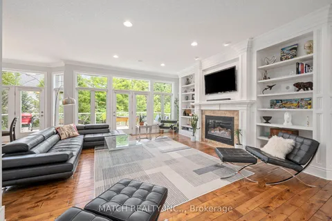 1465 Shore Road, London South, ON N6K 4Z8