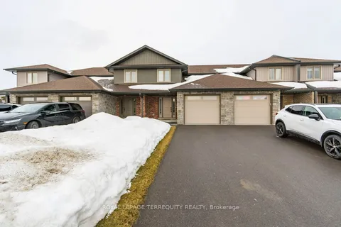 12 Cedar Park Crescent, Quinte West, ON K8V 0J2