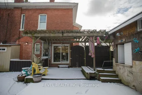 40 Arthur Street, Brantford, ON N3S 3H5
