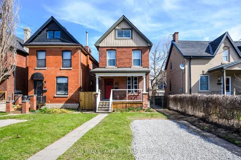 109 Aikman Avenue, Hamilton, ON L8M 1R1