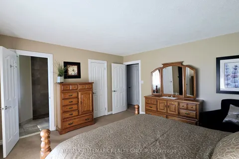 2215 Old Second Line Road, Kanata, ON K0A 1T0