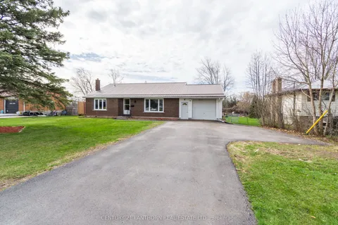 26 Old Stone Road, Quinte West, ON K8R 1E3