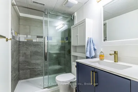 36 Rossiter Road, Ingersoll, ON N5C 4E1