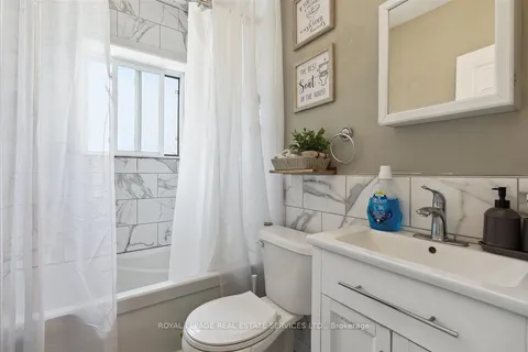 291 East 38th Street, Hamilton, ON L8V 4G2
