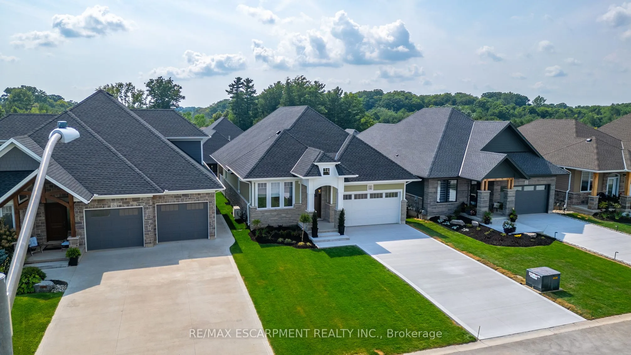 41 Bluenose Drive, Norfolk, ON N0A 1N7