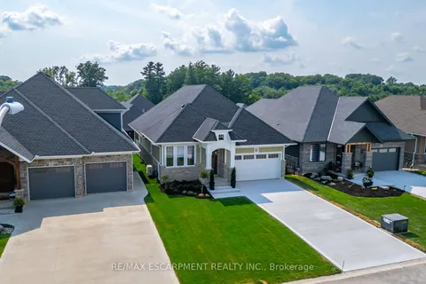 41 Bluenose Drive, Norfolk, ON N0A 1N7