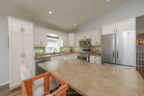 375 Kincardine Street, West Grey, ON N0G 1R0