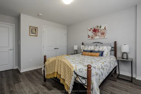 4056 Thomas Street, Lincoln, ON L3J 0S5