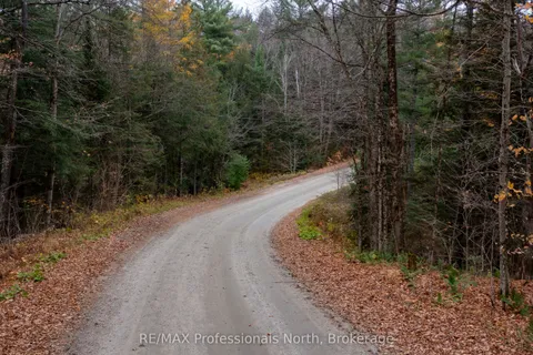 Lot 1 Carlsmount Road, Bracebridge, ON P1L 1X1