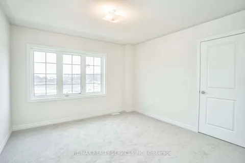525 Red Elm Road, Shelburne, ON L6V 3Y5
