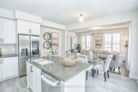 525 Red Elm Road, Shelburne, ON L6V 3Y5