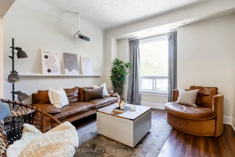 83 Oak Avenue, Hamilton, ON L8L 5M7