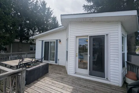 13 Southline Avenue, Huron-Kinloss, ON N2Z 2X5