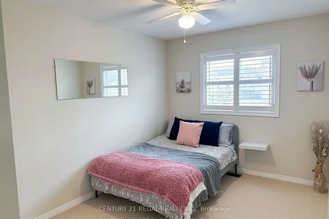 183 Penny Lane, Hamilton, ON L8J 0E3
