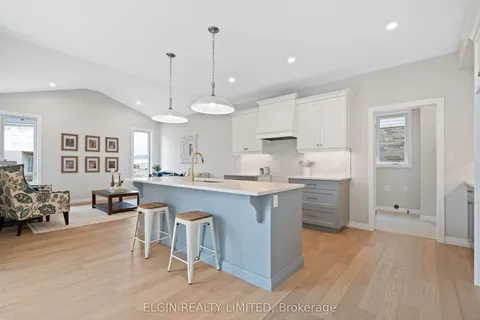 29 Hemlock Crescent, Aylmer, ON N5H 0C1
