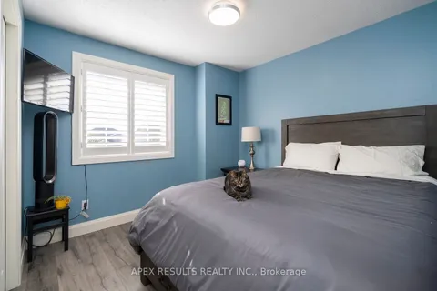20 MIDANBURY Way, Hamilton, ON L0R 1W0
