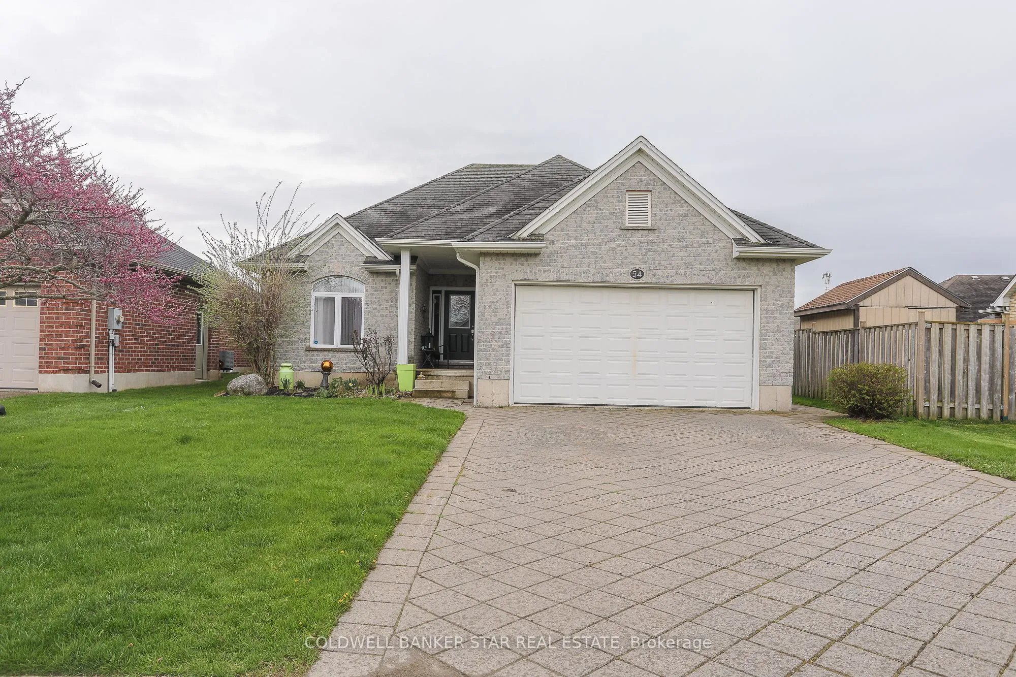 54 Treadwell Street, Aylmer, ON N5H 3J5