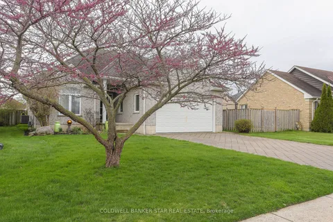 54 Treadwell Street, Aylmer, ON N5H 3J5