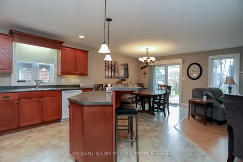 54 Treadwell Street, Aylmer, ON N5H 3J5