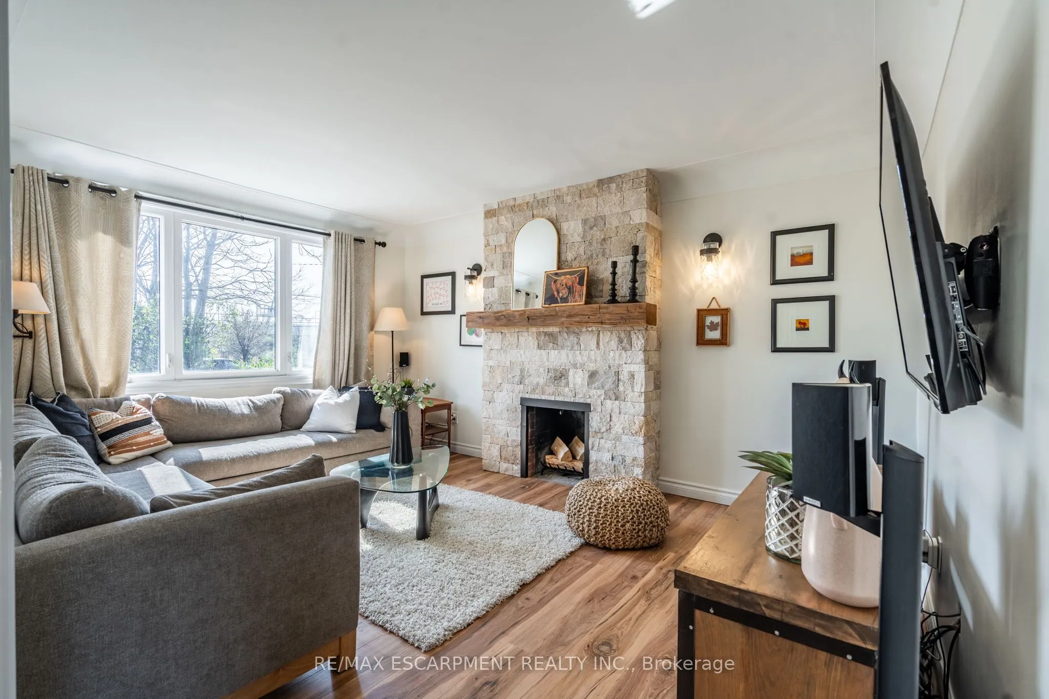 175 Beach Boulevard, Hamilton, ON L8H 6V8