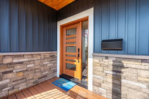175 Beach Boulevard, Hamilton, ON L8H 6V8
