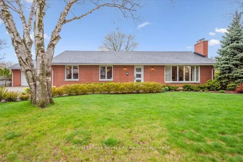 96 Callander Drive, Guelph, ON N1E 4H8