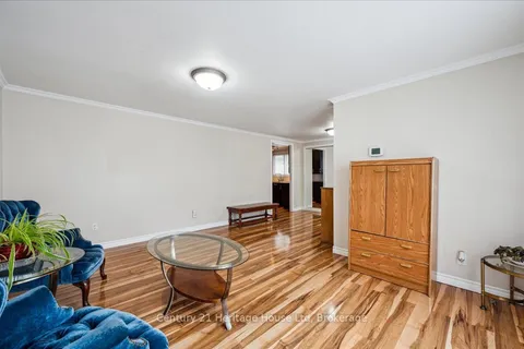 6 Ferndale Avenue, Guelph, ON N1E 1B4