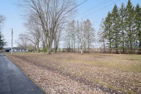 724 River Road, Blossom Park - Airport and Area, ON K4M 1B2