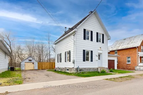 568 Moffat Street, Pembroke, ON K8A 3Y1