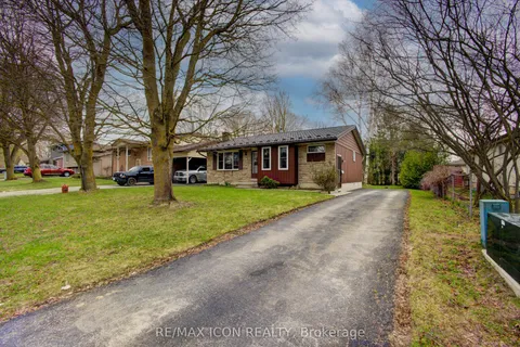 271 Forest Glen Crescent, Wellington North, ON N0G 2L2