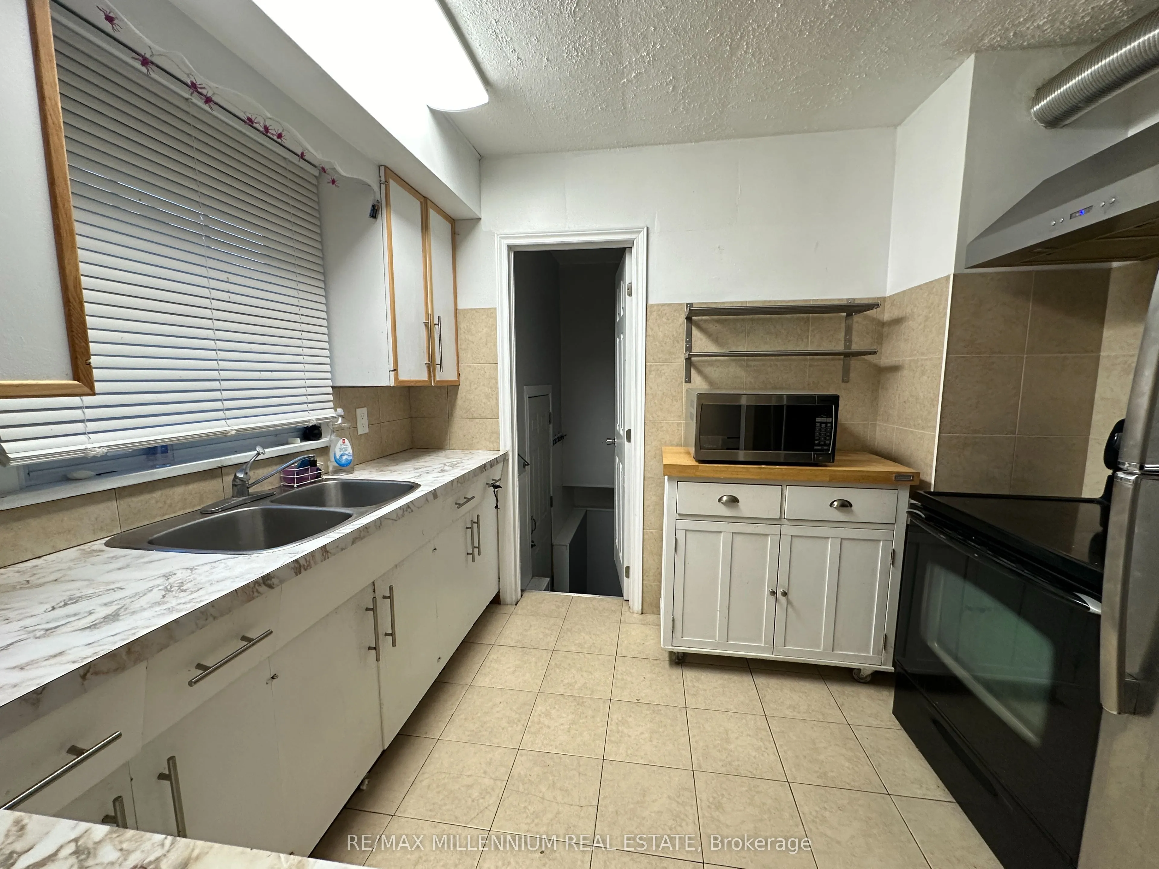 4680 Sixth Avenue, Niagara Falls, ON L2E 4T5