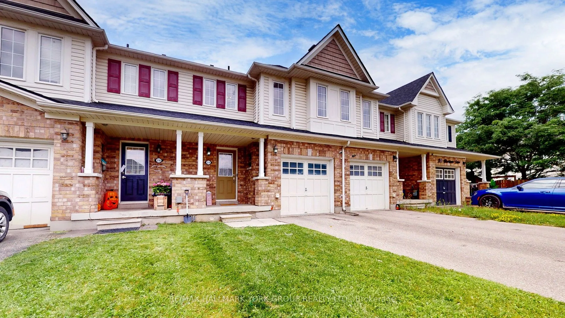 214 Blackburn Drive, Brantford, ON N3T 0C4