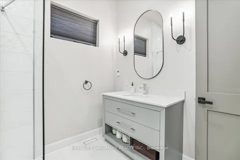 114 Reding Road, Hamilton, ON L9G 1M8