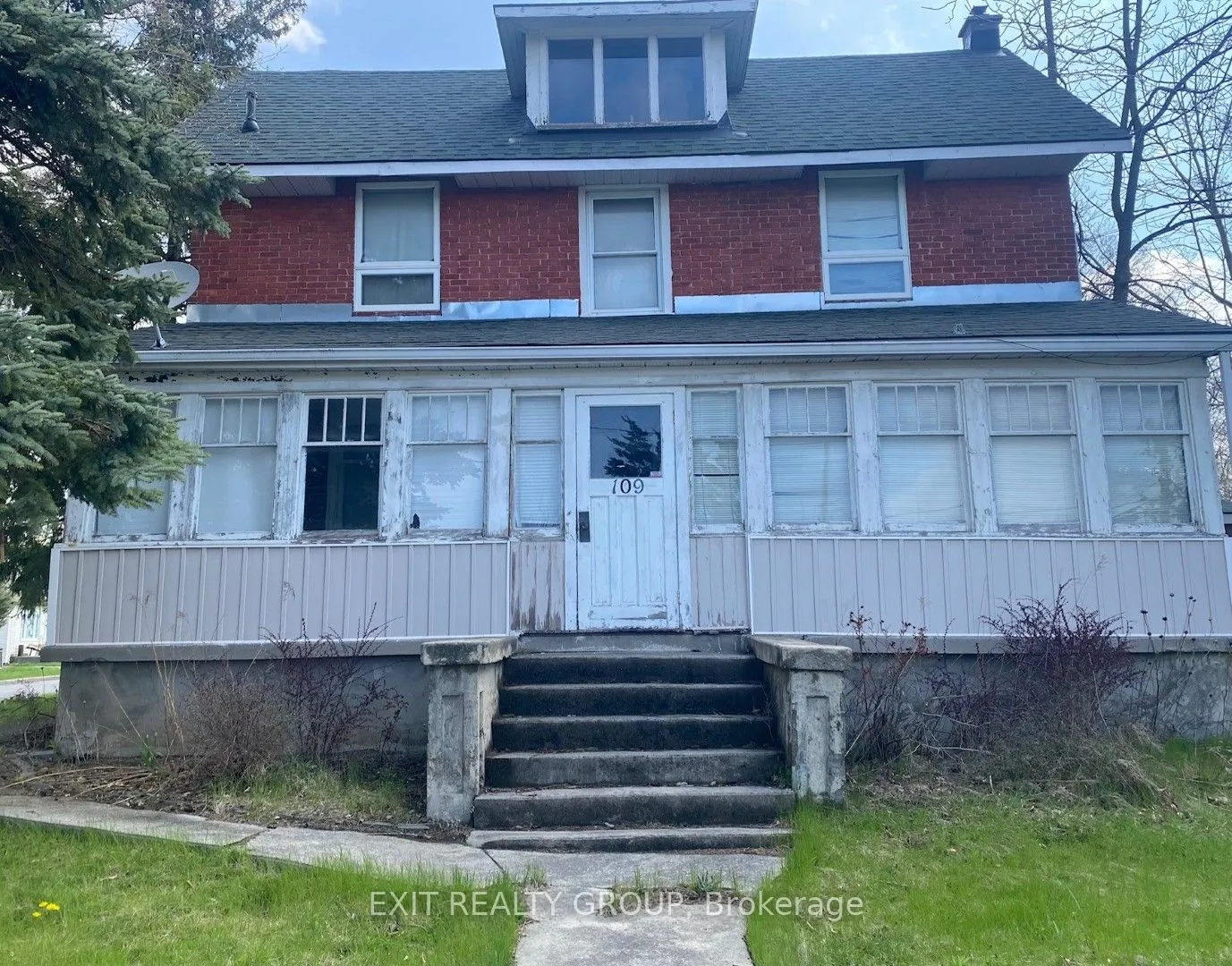 109 West Street, Quinte West, ON K8V 2M3