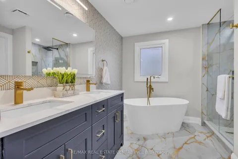 370 Ironwood Road, Guelph, ON N1G 3N8