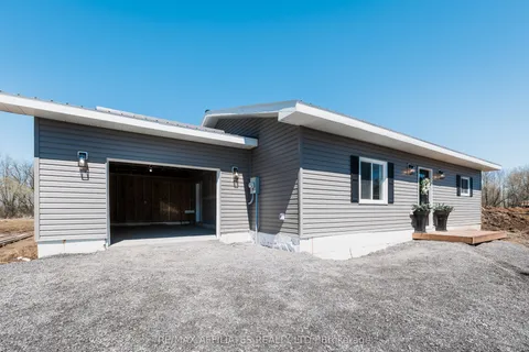 10379 Hanesville Road, South Dundas, ON K0E 1C0