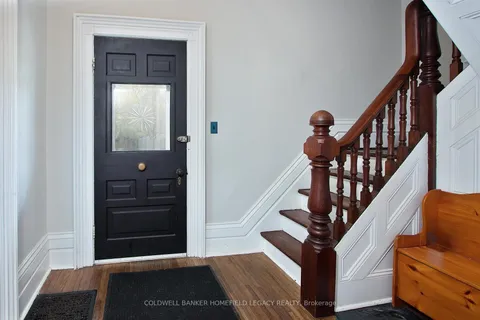 383 Queen Street, St. Marys, ON N4X 1A1