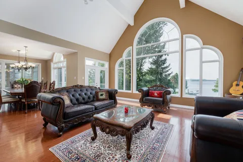 10 Earl Kennedy Road, Kawartha Lakes, ON K0M 1L0