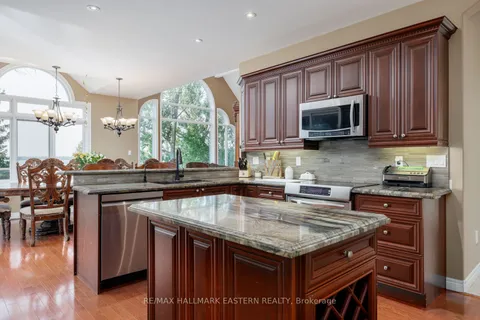 10 Earl Kennedy Road, Kawartha Lakes, ON K0M 1L0