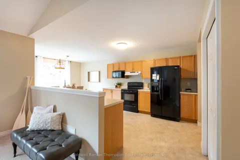 28 KIRBYS Way, Huntsville, ON P1H 2M5
