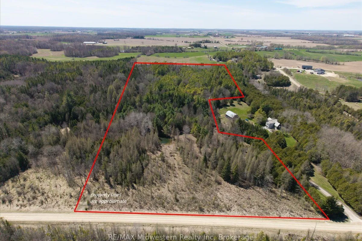 9892 Ski Road, Minto, ON N0G 1M0