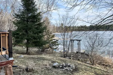 297 Nickel Lake Shores Road, Fort Frances, ON P9A 3M3