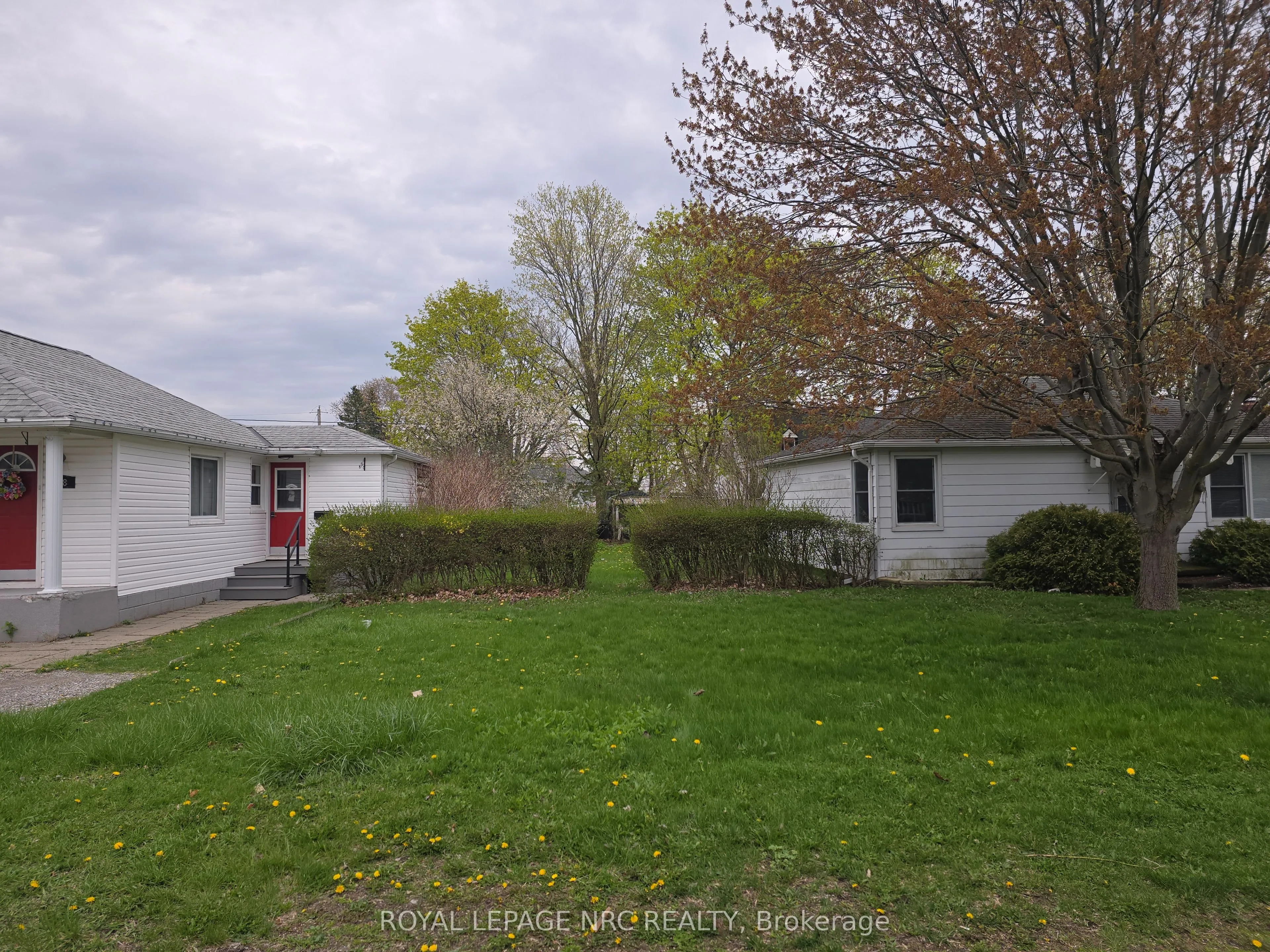 126 Oakwood Street, Port Colborne, ON L3K 5G3