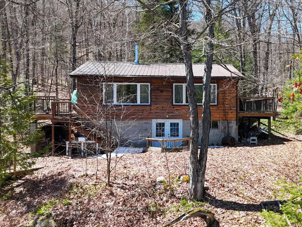 1063 Esson Creek Lane, Highlands East, ON K0L 3C0