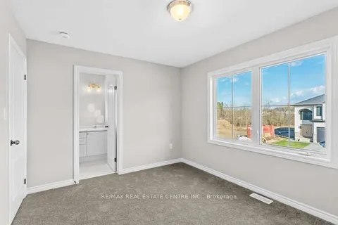 95 Maple Street, Mapleton, ON N0G 1P0