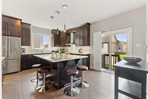 422 Mercury Street, Clarence-Rockland, ON K4K 0G8